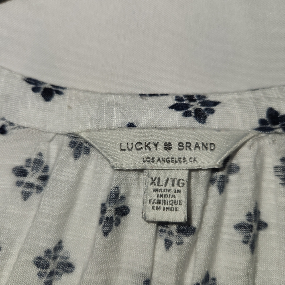 🌟Lucky Brand White and Blue Extra Large Blouse - Picture 7 of 9